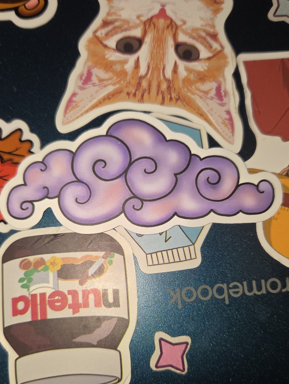 Purple Cloud Sticker - Decorative Pet-Themed Vinyl Decal